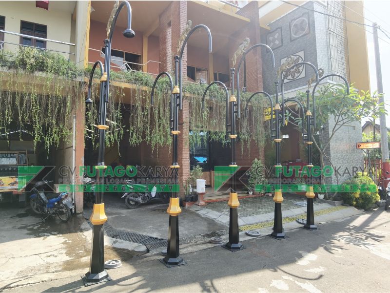 Harga Lampu Taman Minimalis Metal Casting