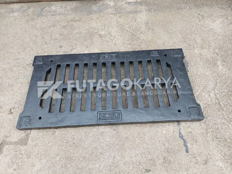 Grill Grating Besi Penutup Saluran Drainase