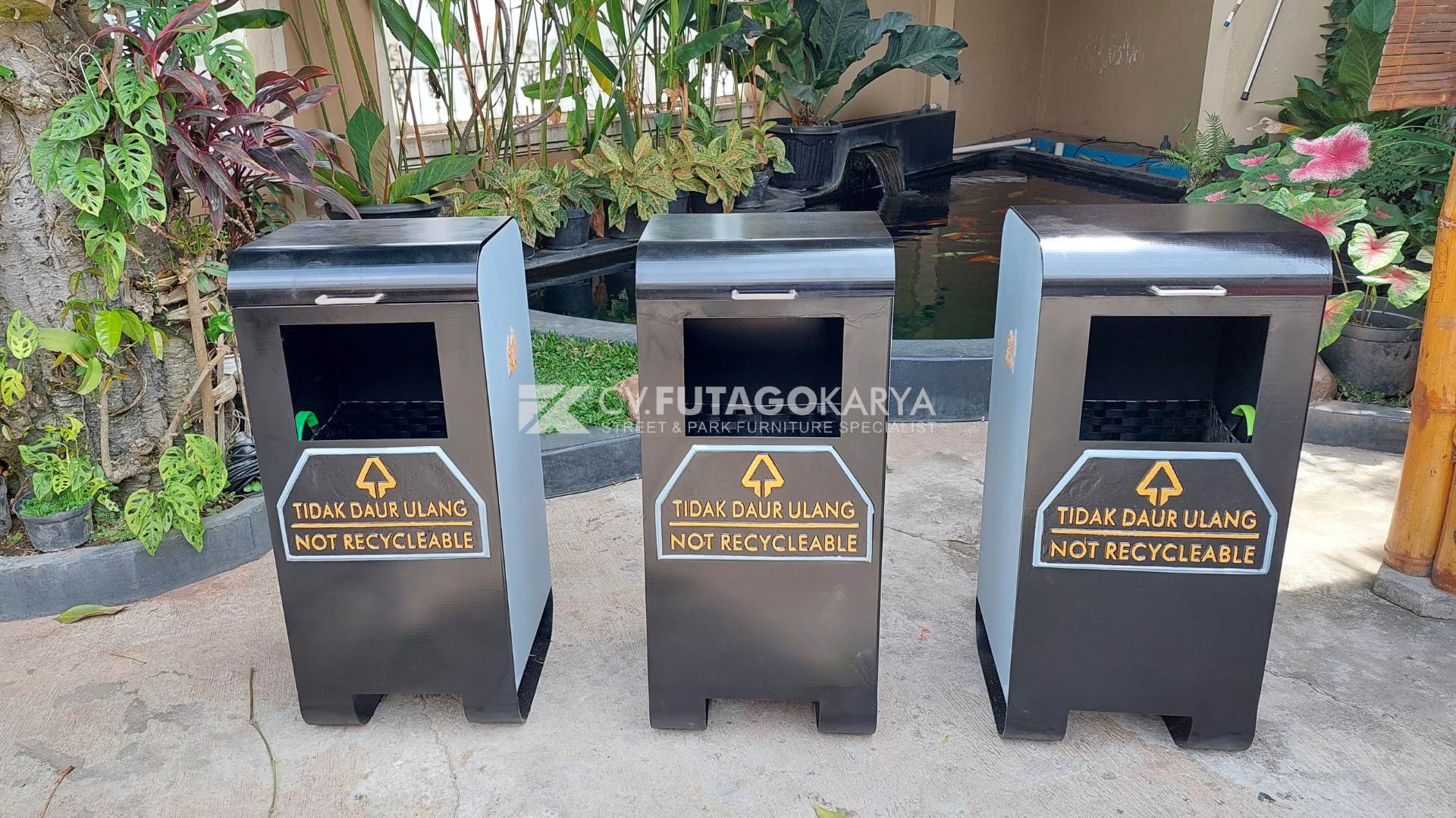 Tempat Sampah yang Memperindah Kota