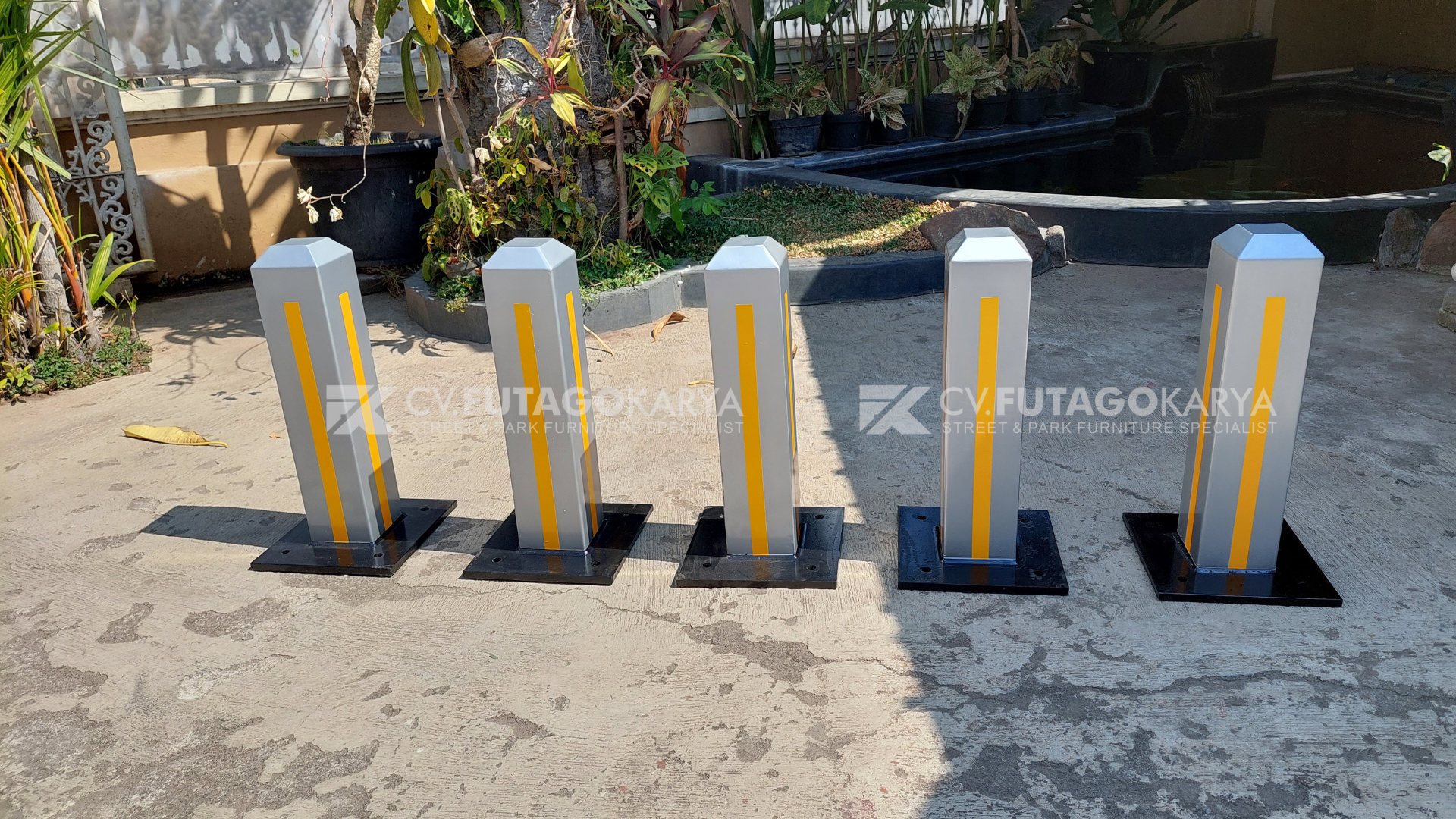 Tips Perawatan dan Pemeliharaan Bollard Menjaga Keamanan dan Penampilan