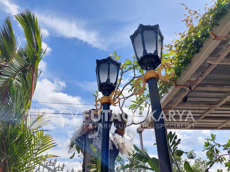 Lampu PJU Antik Desain Elegan