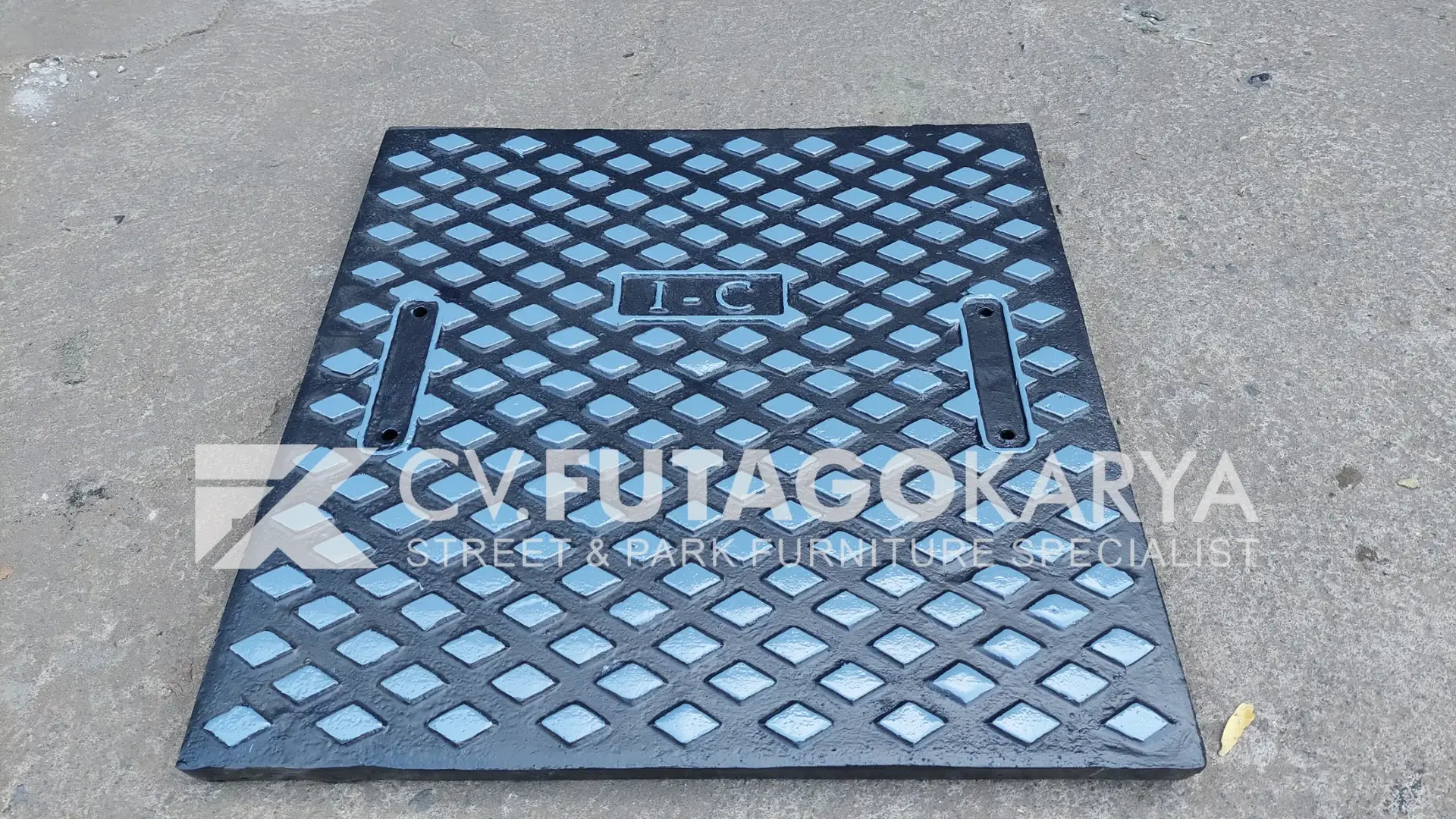 Manhole Cast Iron: Kokoh dan Efisien