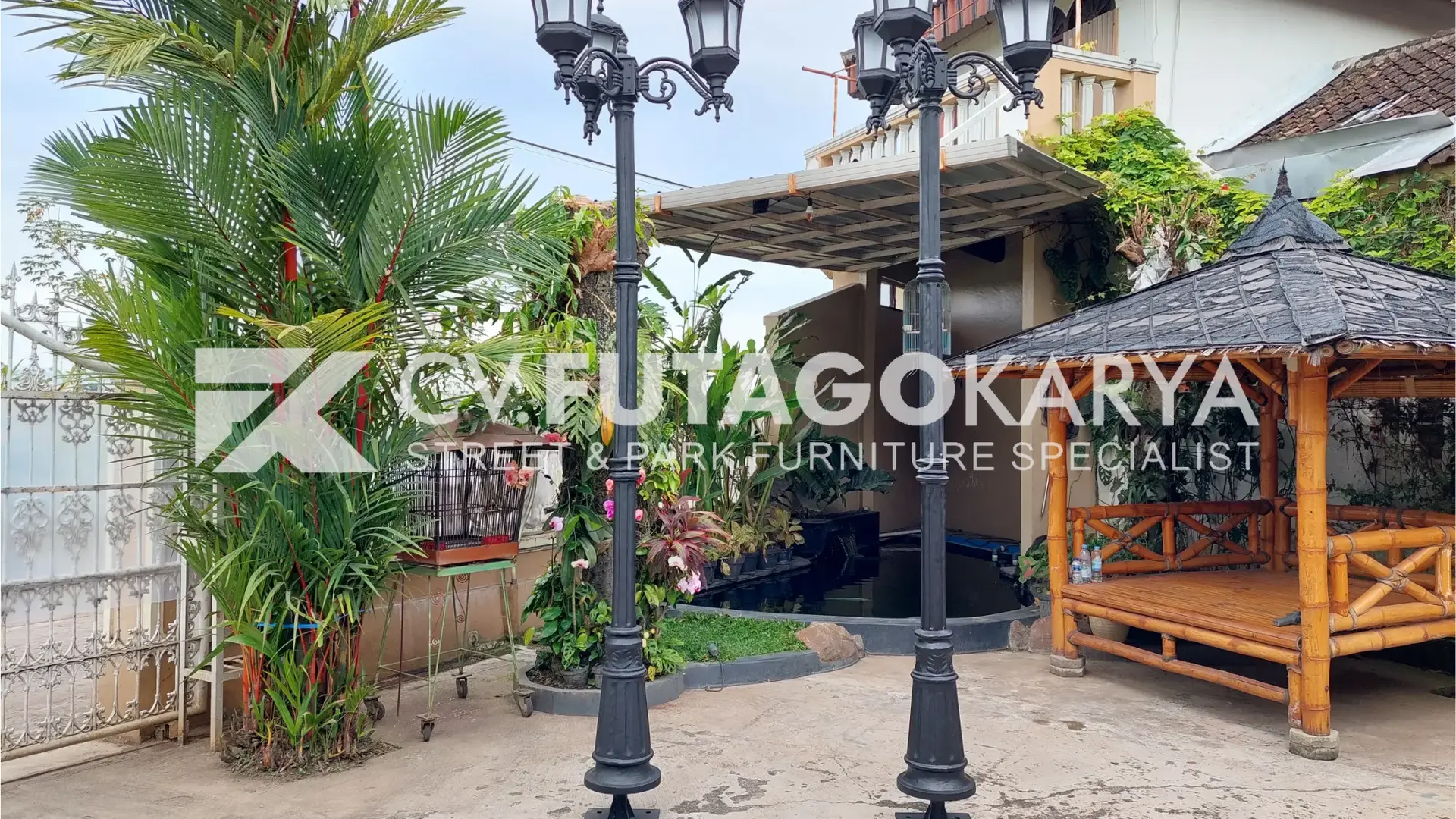 Tiang Lampu Taman Klasik Mempesona