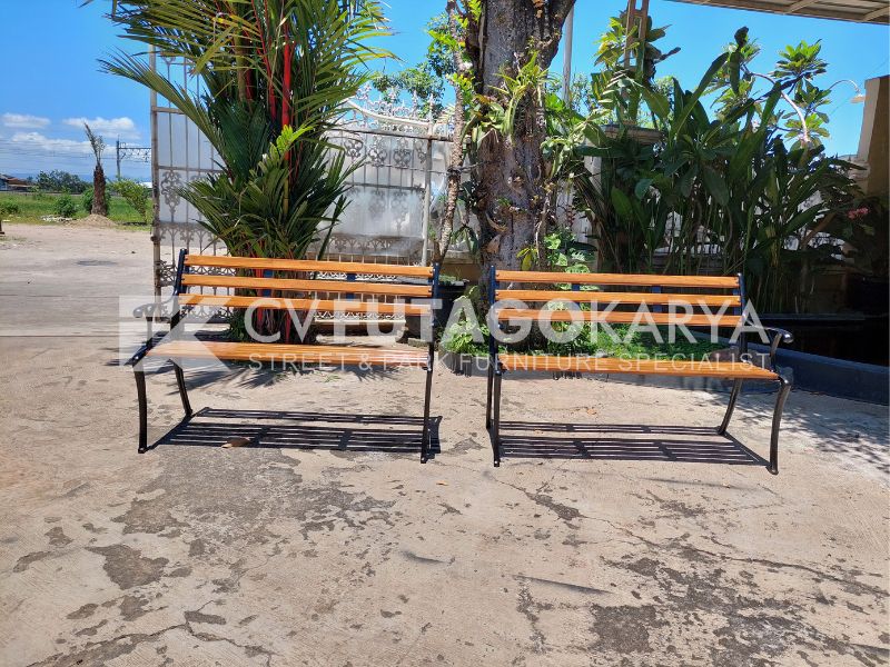 Kursi Besi Teras Minimalis Trendi