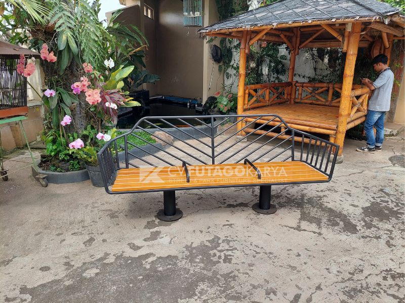 Model Kursi Besi Terbaru Pilihan Terbaik