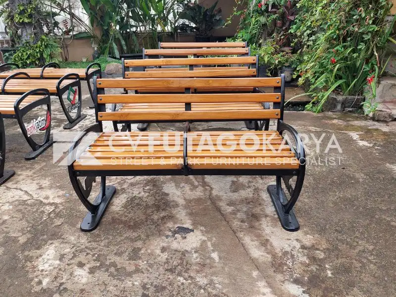 Inspirasi Desain Tempat Duduk di Taman