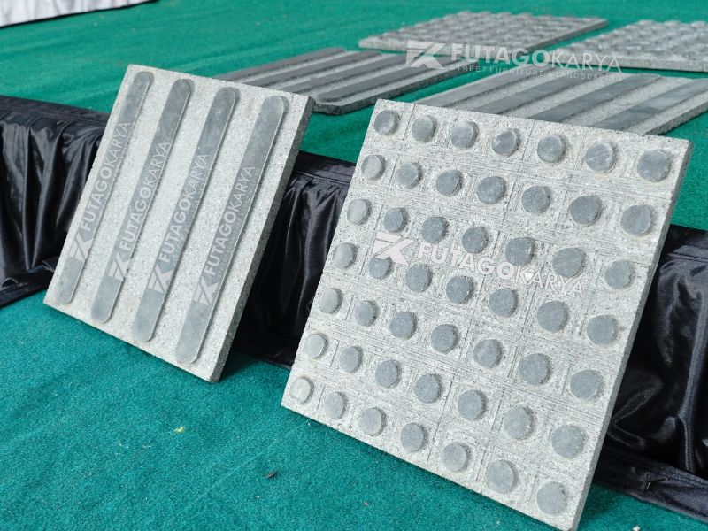 Cara Pasang Guiding Block yang Benar