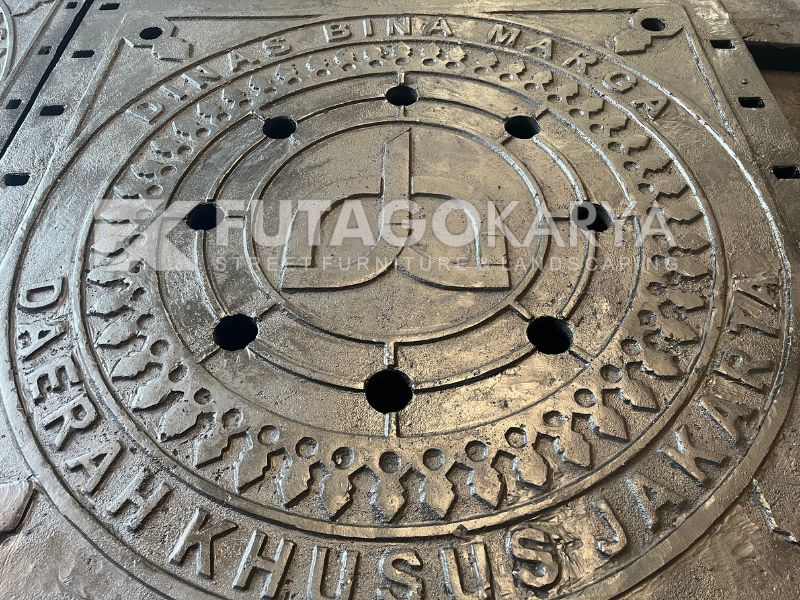 Manhole Cover Cast Iron Bahan Kuat