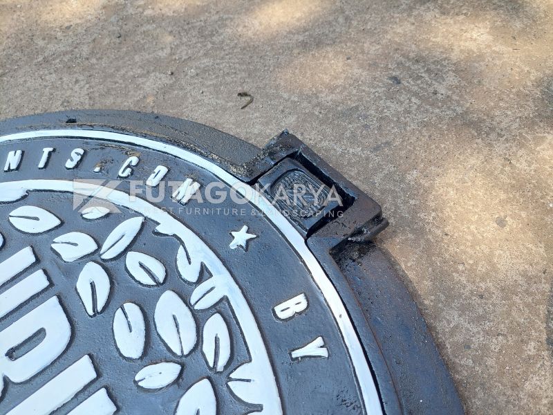 Manhole Cover Tutup Got