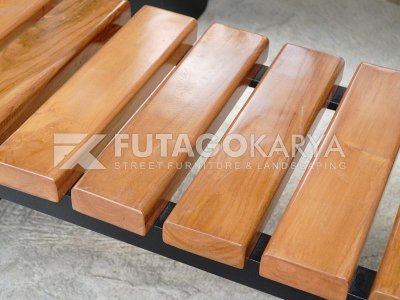 Kursi Taman Kayu Minimalis