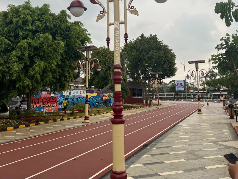 Tiang Penerangan Jalan Umum