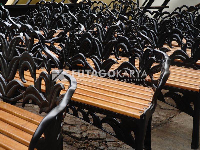 kursi taman besi cor