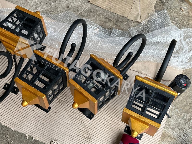 lampu hias jalan desa