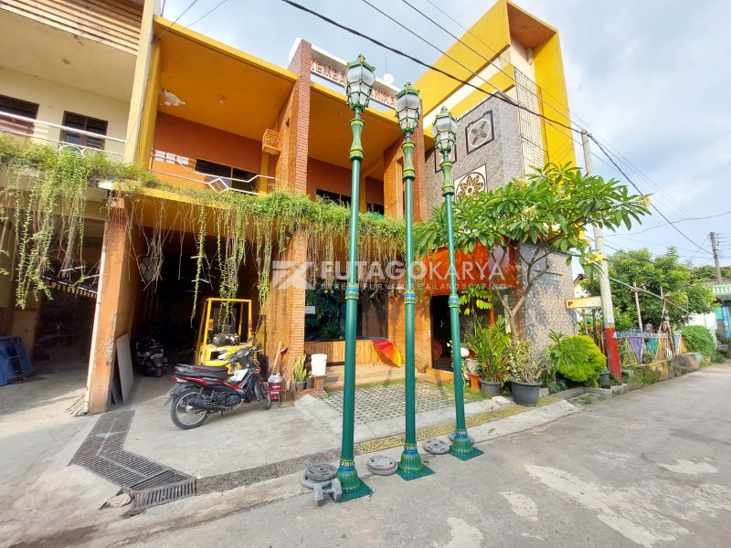 tiang lampu taman klasik