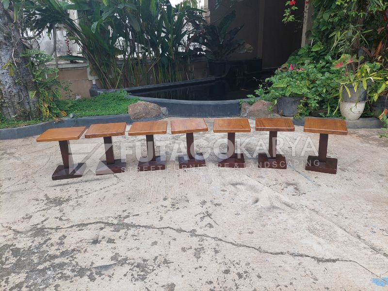 Kursi Besi Minimalis