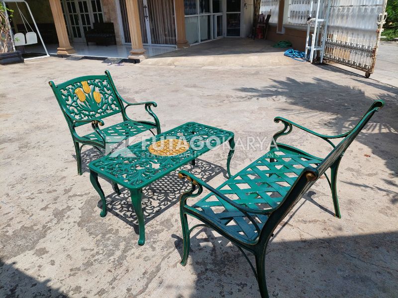 Kursi Teras Unik Minimalis