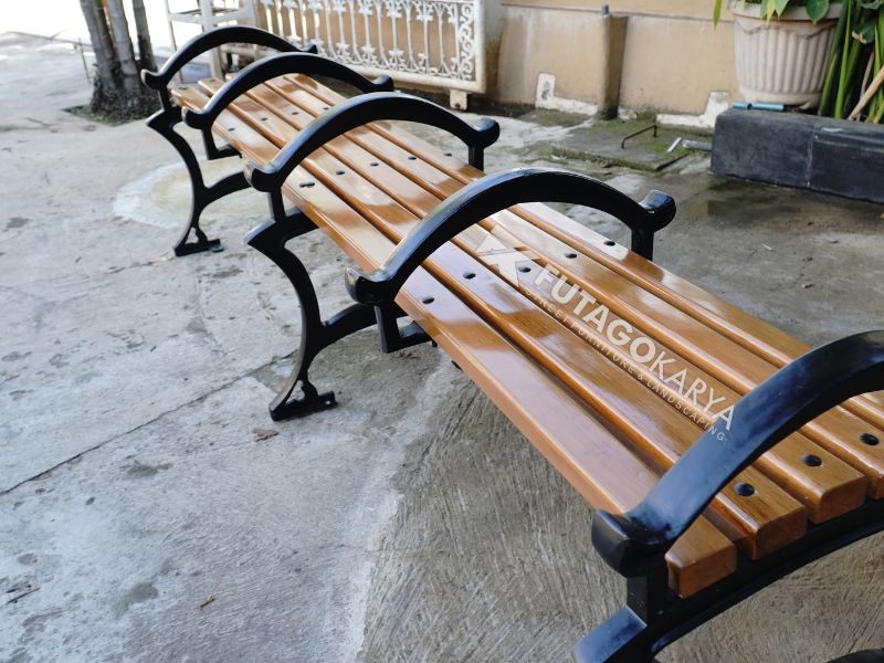 Model Kursi Taman Minimalis