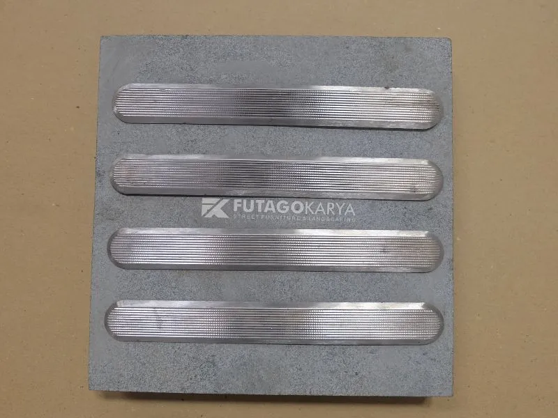 Guiding Block Trotoar Solusi Inklusif untuk Infrastruktur Modern